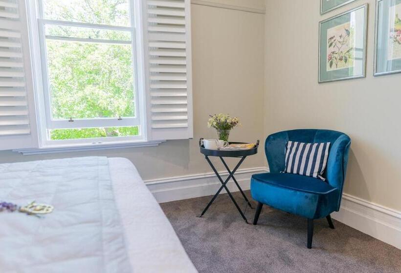 חדר דלוקס, The Lord Clyde