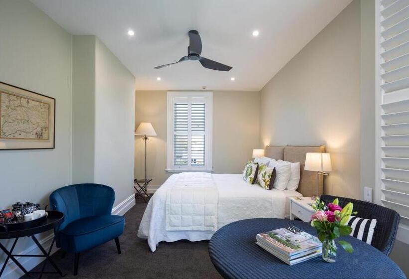 חדר פרמיום, The Lord Clyde