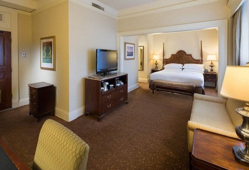 Полулюкс, Seelbach Hilton Louisville Downtown
