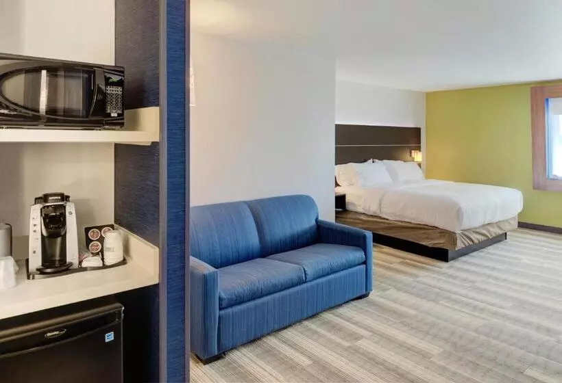キングサイズベッドのスイートルーム, Holiday Inn Express Newberg   Wine Country, An Ihg
