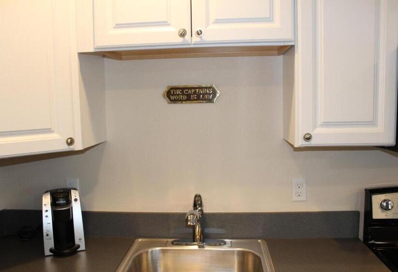 行政套房, Inn At The Sea