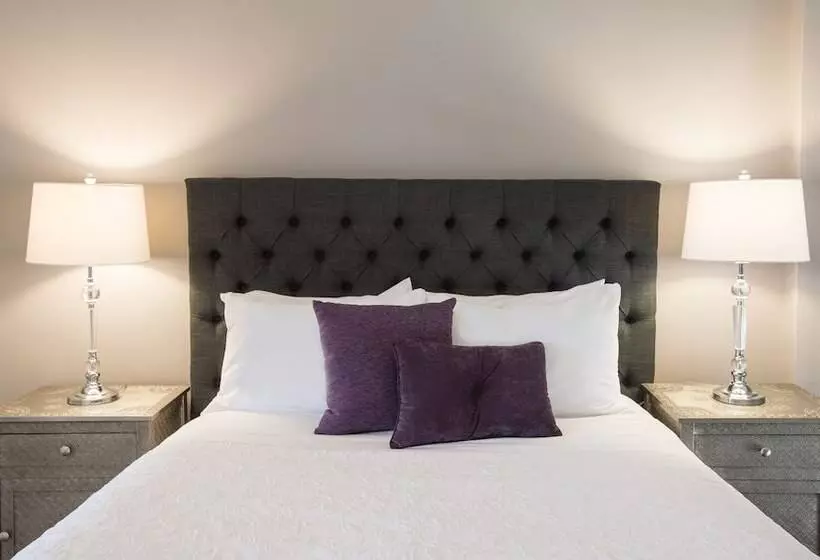اتاق پرمیوم, Magnolia Hotel Omaha