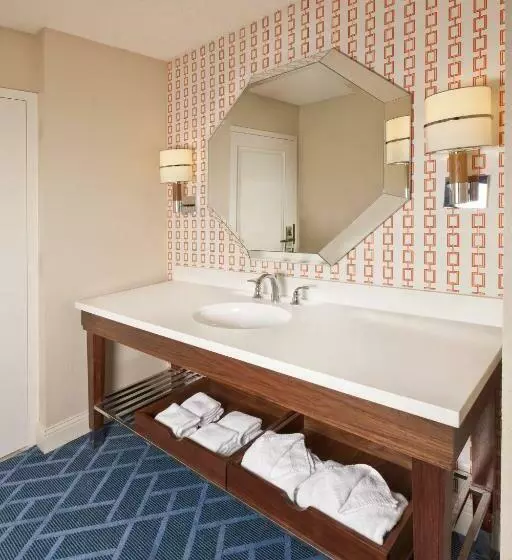 プールビューファミリールーム, Sheraton Orlando Lake Buena Vista Resort