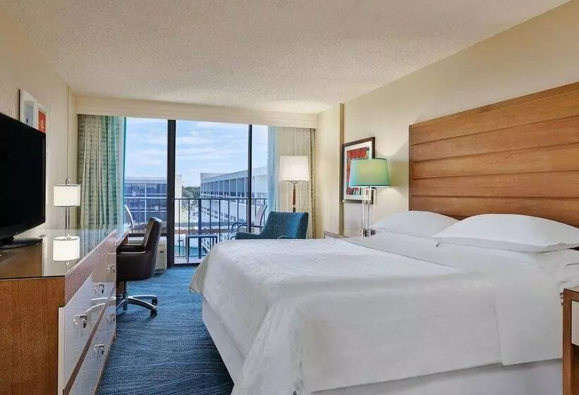 プールビューファミリールーム, Sheraton Orlando Lake Buena Vista Resort