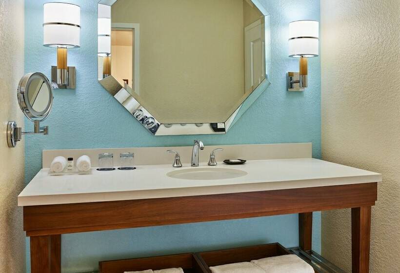 패밀리 룸 풀장 전망, Sheraton Orlando Lake Buena Vista Resort