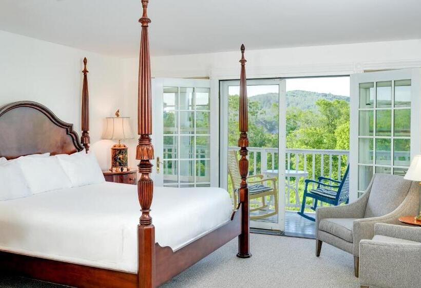 غرفة بريميوم, The Shire Woodstock