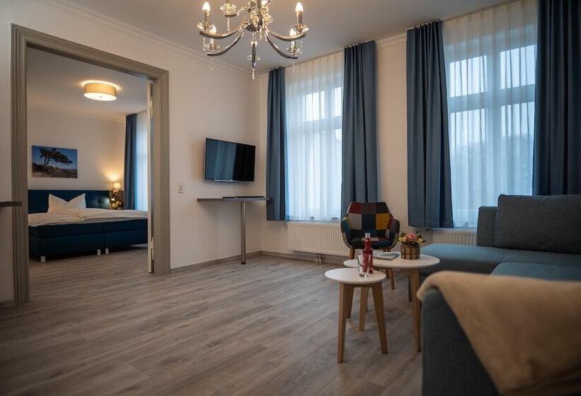 스위트, Hanseat Stralsund