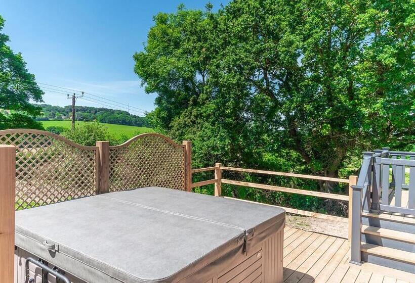 샬레, Andrewshayes Orchard Retreat