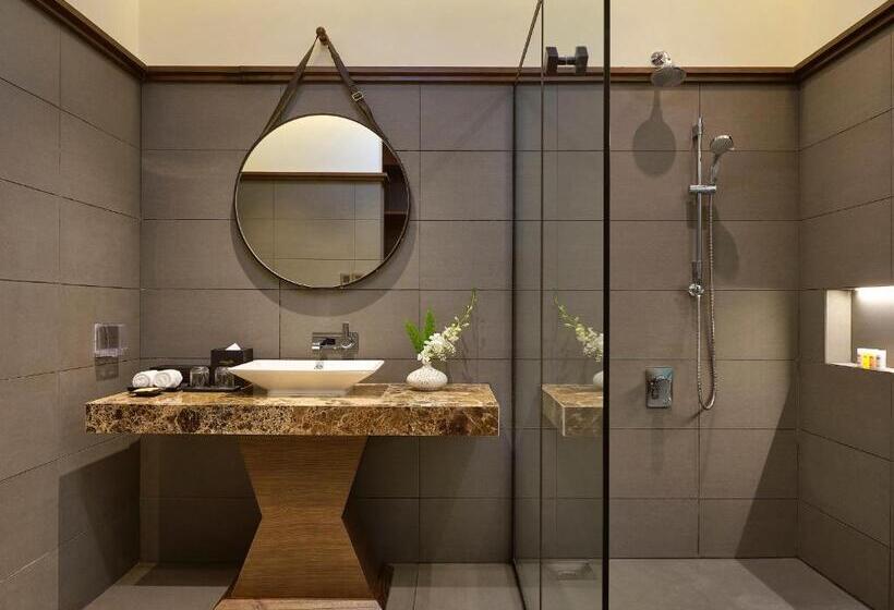 اتاق پریمیوم با چشمانداز باغ, Senna Hue