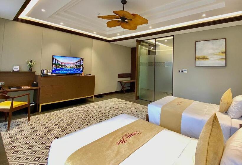 Premium Room City View, Senna Hue