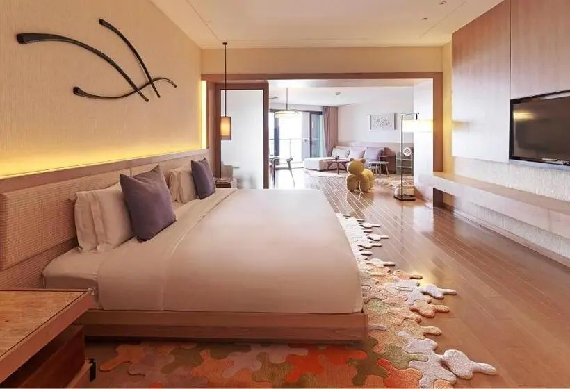 スイート(家族用), Crowne Plaza Ningbo Xiangshan Sea View, An Ihg