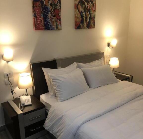 اتاق لوکس با چشم‌انداز, Pyramid Edge Hotel & Exclusive Pyramids View Rooftop