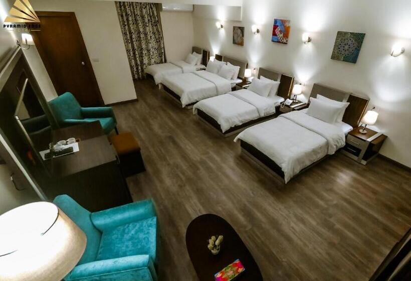 اتاق خانوادگی, Pyramid Edge Hotel & Exclusive Pyramids View Rooftop