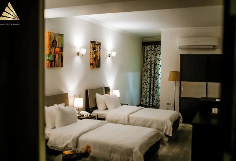 اتاق لوکس با چشم‌انداز, Pyramid Edge Hotel & Exclusive Pyramids View Rooftop
