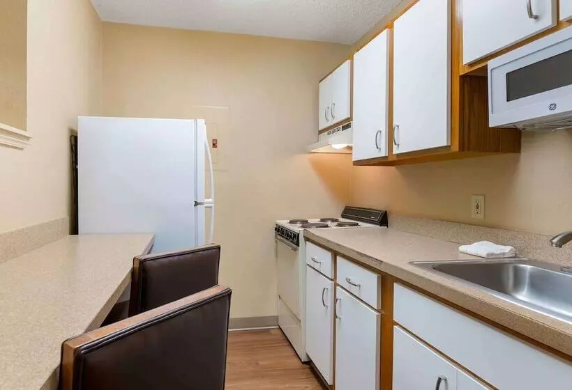 デラックススタジオ, Extended Stay America Suites  Dayton  South