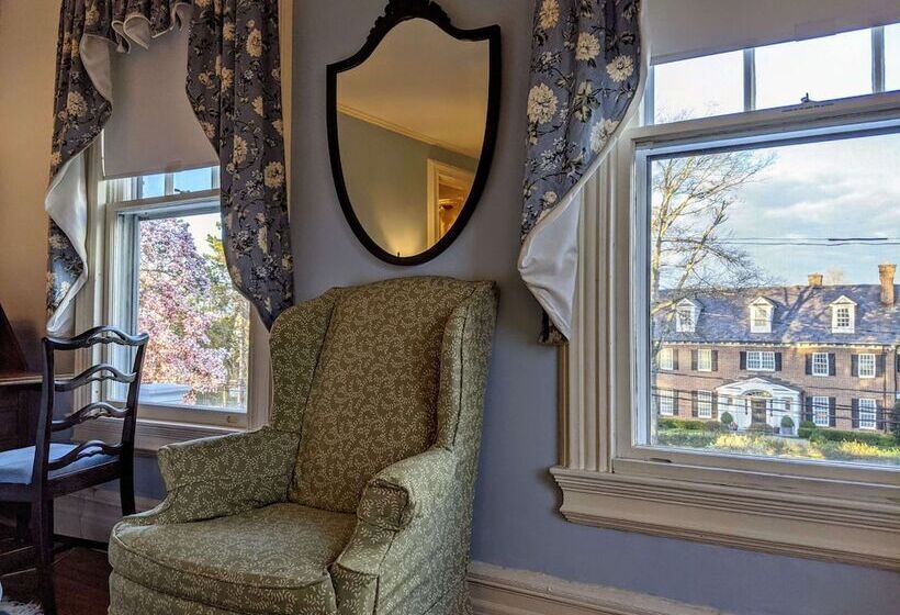 غرفة بريميوم, Stanton House Inn