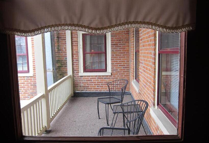 غرفة سوبيريور, Strasburg Village Inn