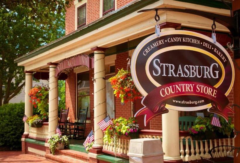 4인용 수피리어 룸, Strasburg Village Inn