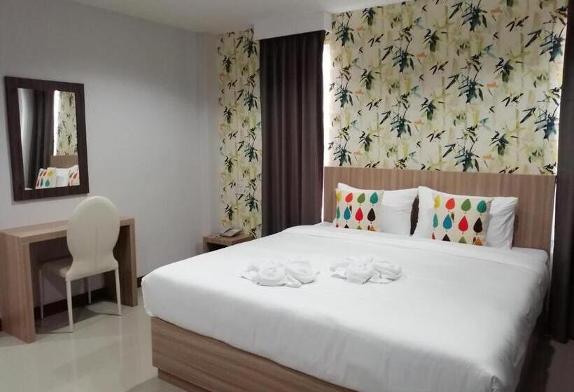 キングサイズベッドのスーペリアルーム, The Like