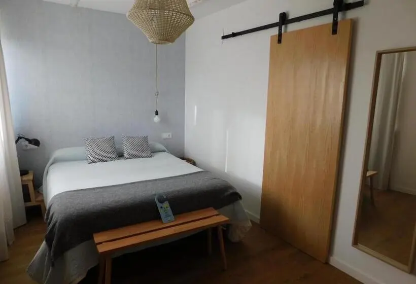 スタンダードルーム, La Casita De Melón