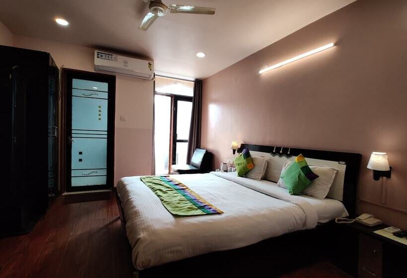 高级大房间, City Stay