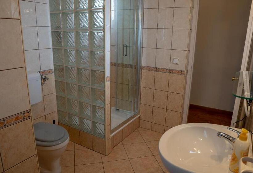 آپارتمان 2 خوابه, F57 Frankó Családi Panzió