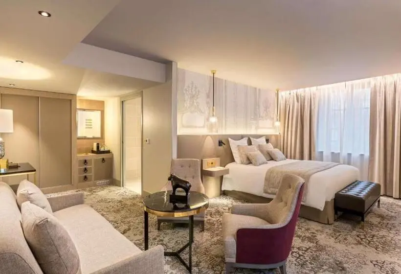اتاق خانوادگی, Hôtel & Spa Les Sept Fontaines Best Western Premier