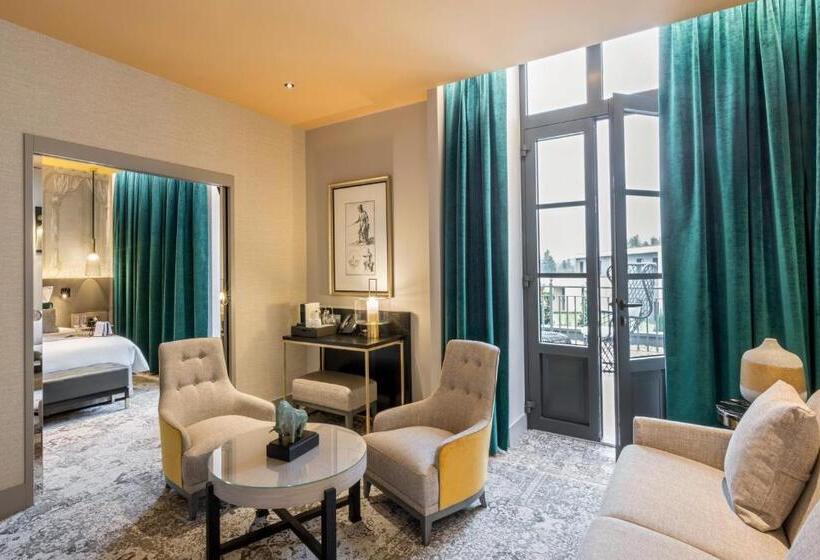 Люкс Кровать Кинг, Hôtel & Spa Les Sept Fontaines Best Western Premier