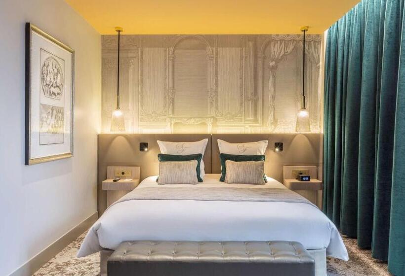 Люкс Кровать Кинг, Hôtel & Spa Les Sept Fontaines Best Western Premier