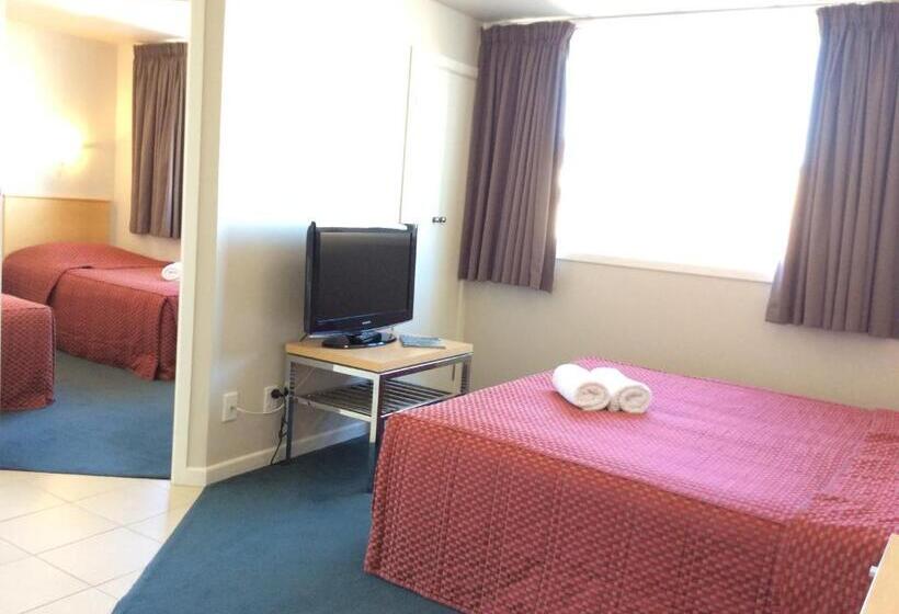 דירת חדר, Capital View Motor Inn