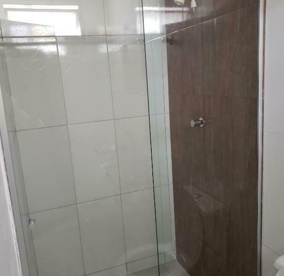 חדר סטנדרט, Executive Plaza