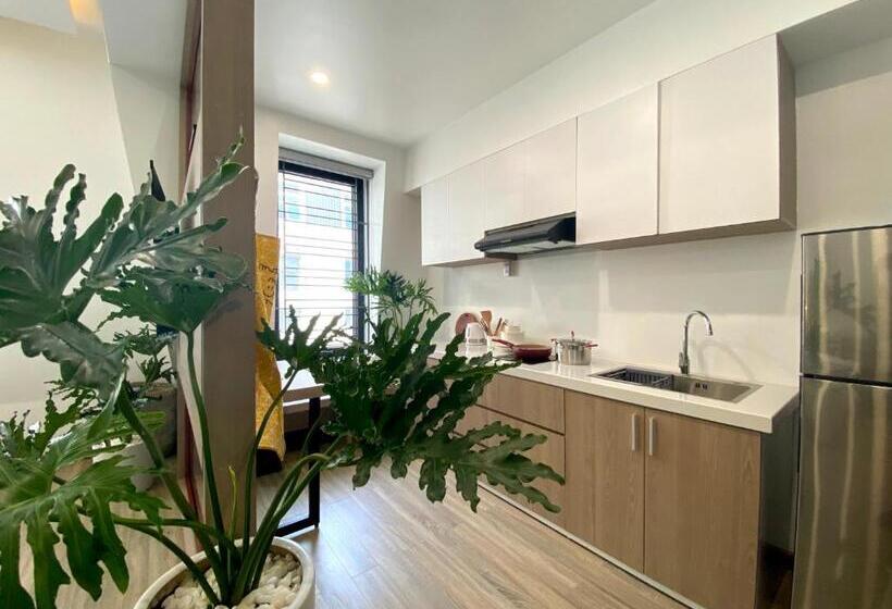 اتاق استاندارد با چشم‌انداز شهر, Hue Crown Boutique Best