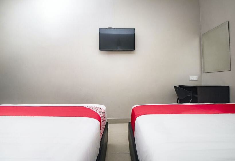 סוויטה משפחתית, Oyo 89885 Nice Stay Three Six Five Services