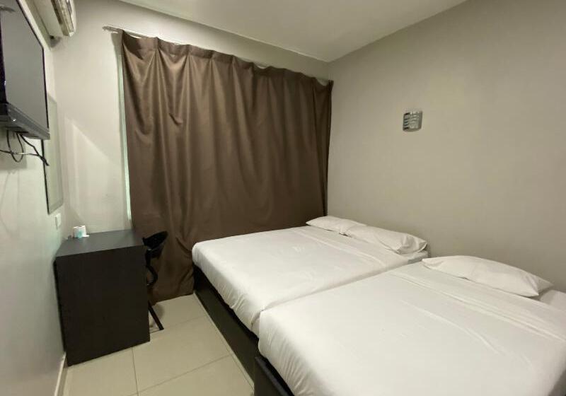 חדר דלוקס לשלושה, Oyo 89885 Nice Stay Three Six Five Services