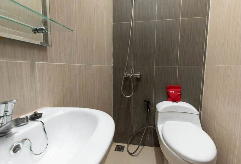 标准间, Reddoorz Plus Near Trans Studio Cibubur 2