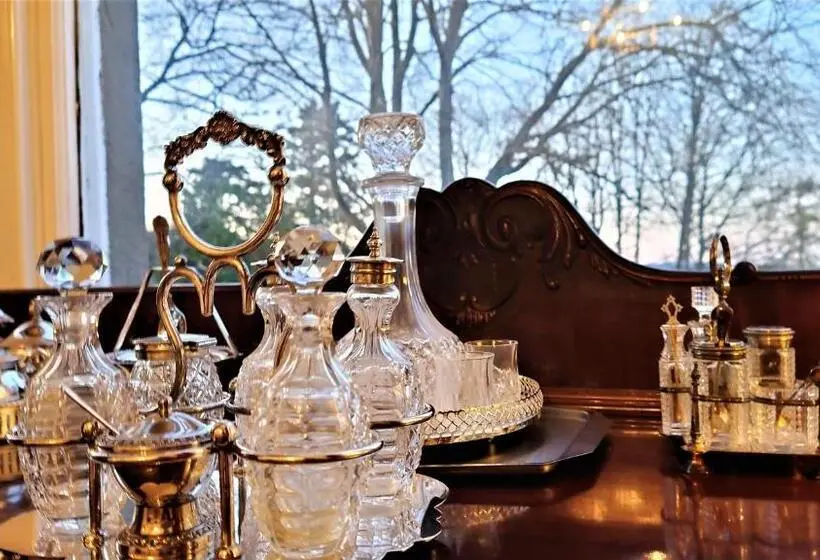 デラックスルーム, Heatherlie House