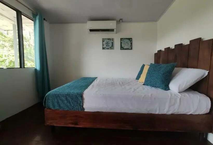 Standard-huone, Uvita Pirates Hostel
