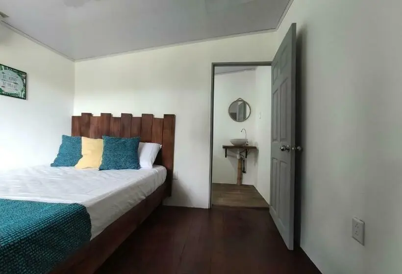 Standard-huone, Uvita Pirates Hostel
