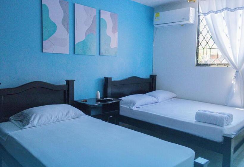 اتاق استاندارد با سرویس بهداشتی مشترک, Casa Hostal Rico Vacile