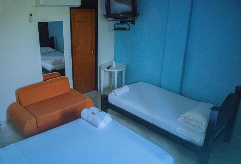 اتاق خانوادگی, Casa Hostal Rico Vacile