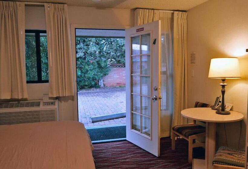 חדר סטנדרט, Sugar Loaf Lodge