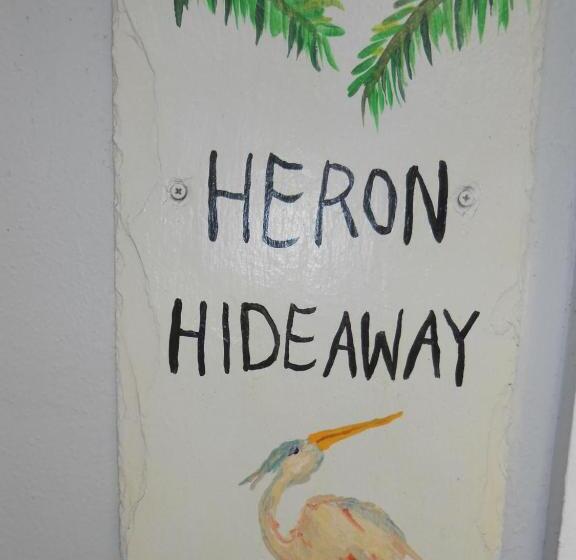 إستوديو قياسى سرير كينج, Sunshine Island Inn   Adults Only