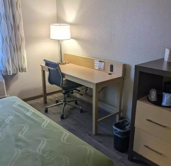 スタンダードルーム, Quality Inn & Suites