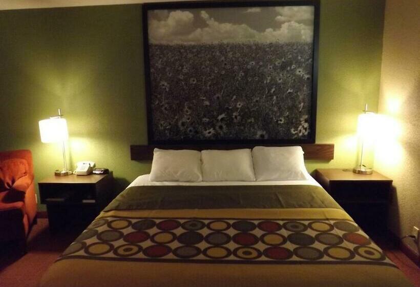 带大床的标准间, Super 8 By Wyndham Sterling Co