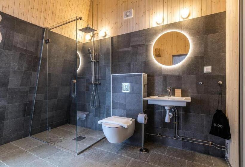 Deluxe room with river view, Arctic Bath