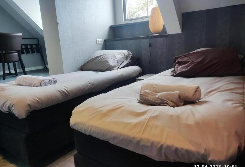 Quarto Deluxe, House Of Tulips