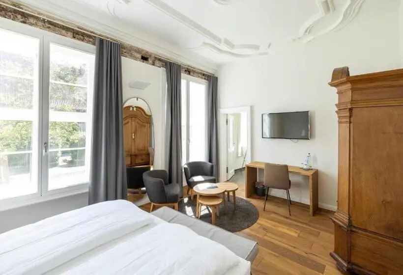 Deluxe-huone King-vuode, Wyndberg