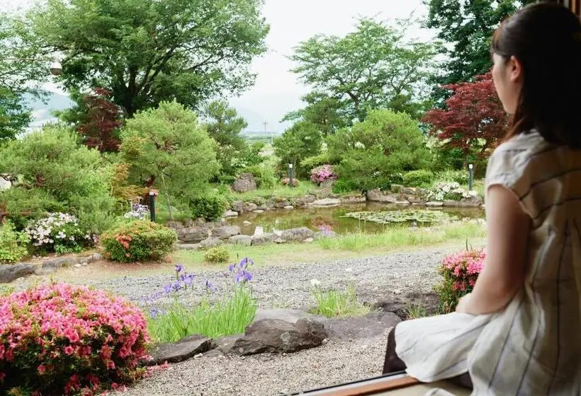 ガーデンビュースーペリアールーム, Takamiya Ryokan Sagiya Sansorai