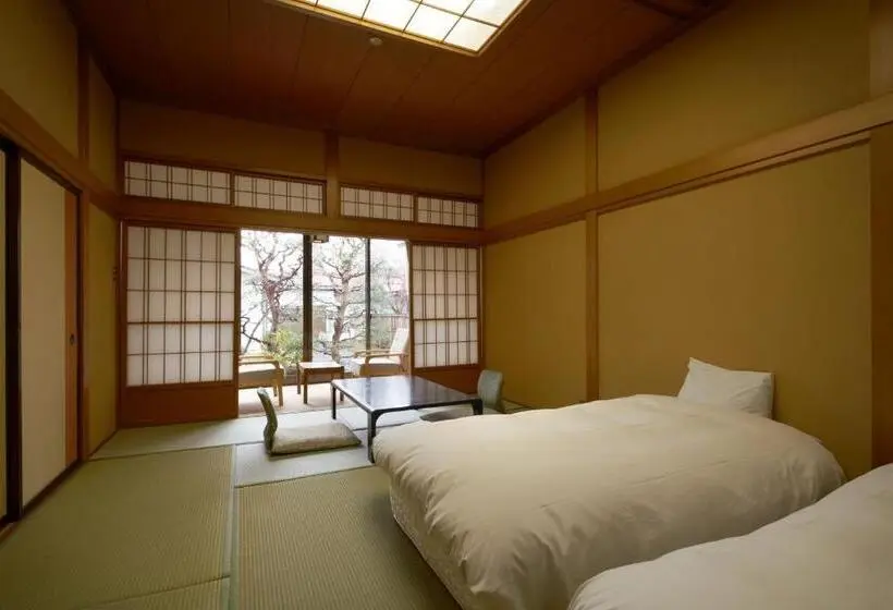 ガーデンビュースーペリアールーム, Takamiya Ryokan Sagiya Sansorai