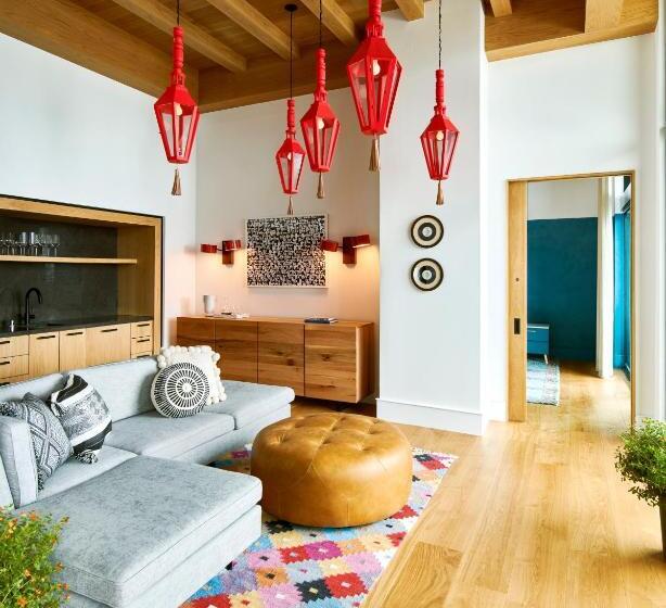 Люкс, Virgin Hotels Nashville